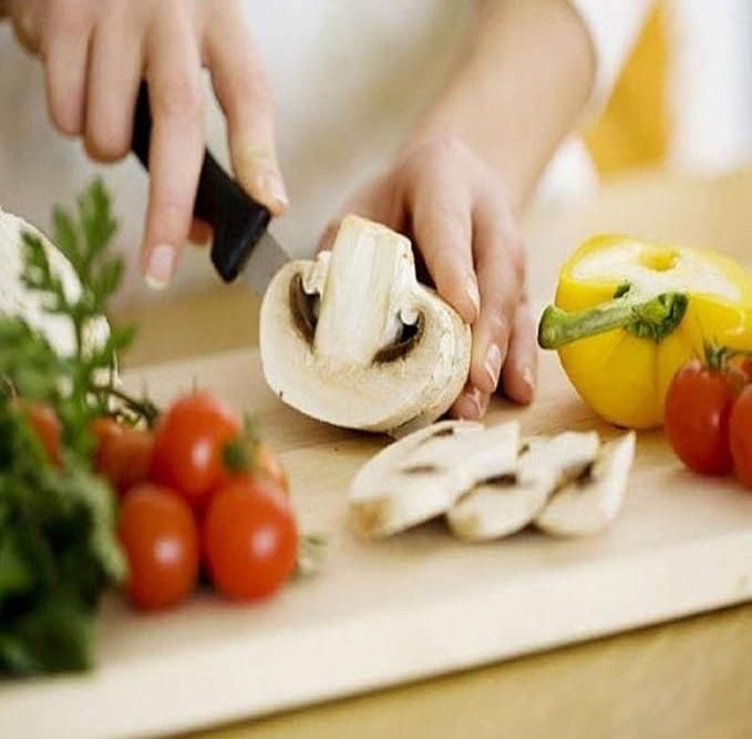 Wooden Chopping Board with 5-Piece Knife Set | Kitchen Cutting & Prep Tools