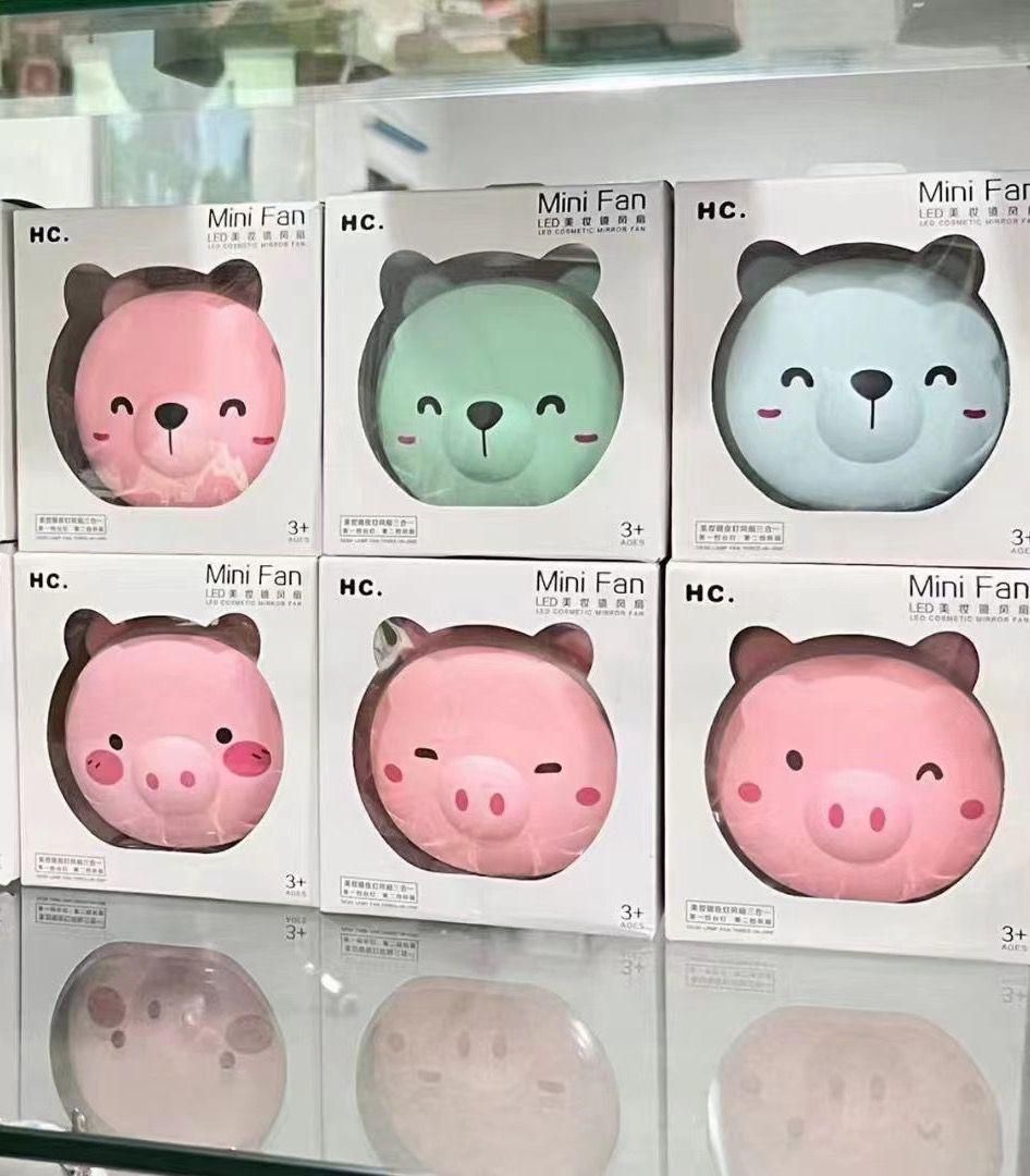 Cartoon Pig LED Mirror Pocket Fan – Rechargeable & Portable